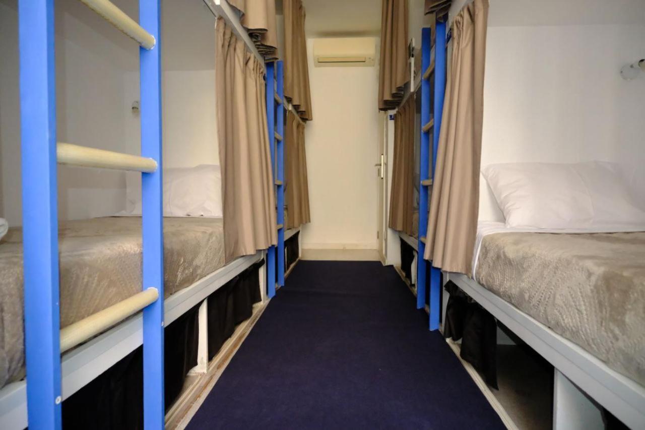 Hostel Paradise *